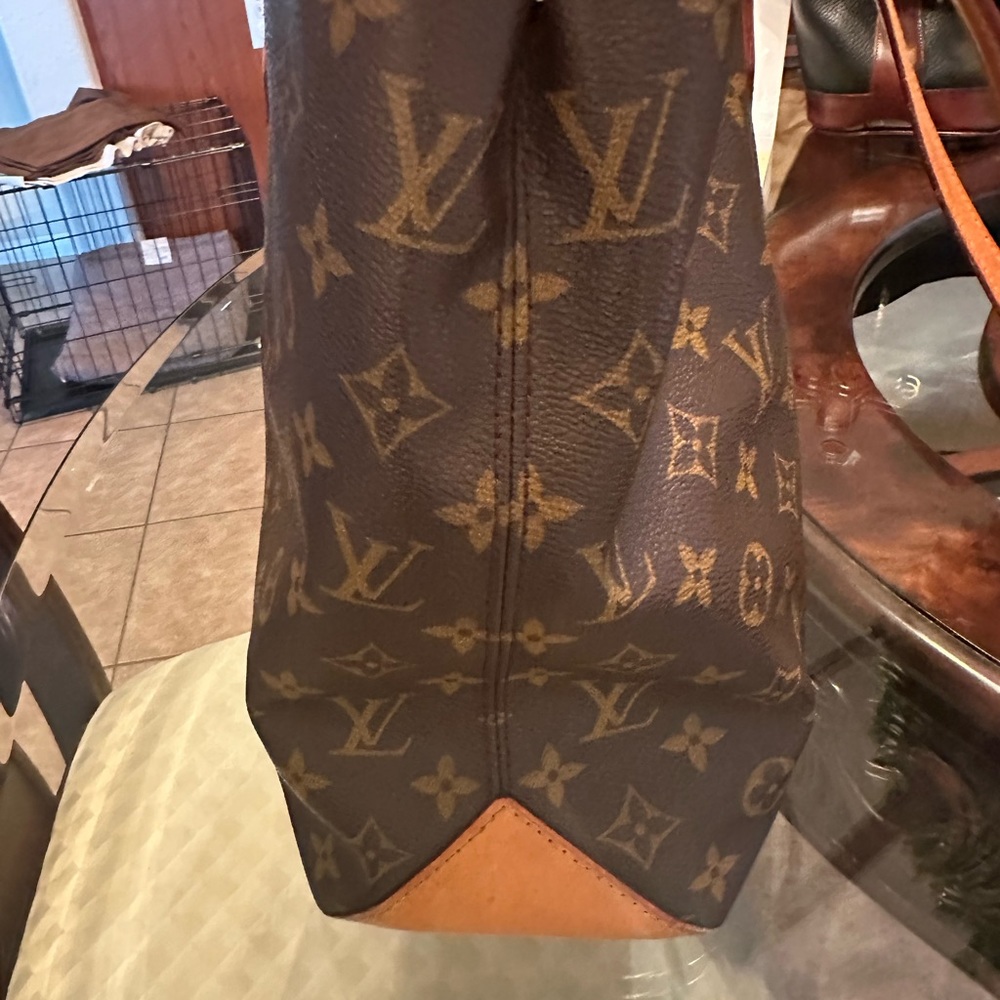 Louis Vuitton Wilshire MM Monogram tote - Picture 15 of 16